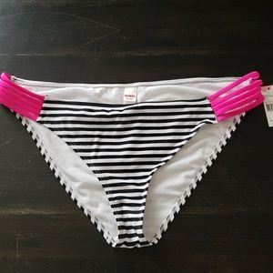 Bikini Bottom by BONGO